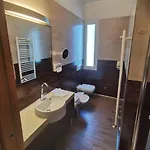 Valdor Hotel