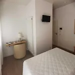 Hotel Valdor