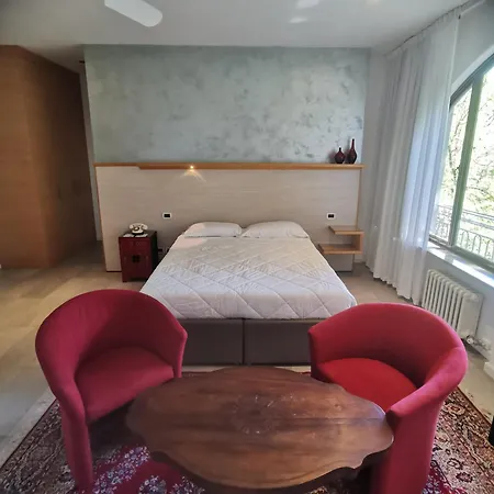 Valdor Hotel