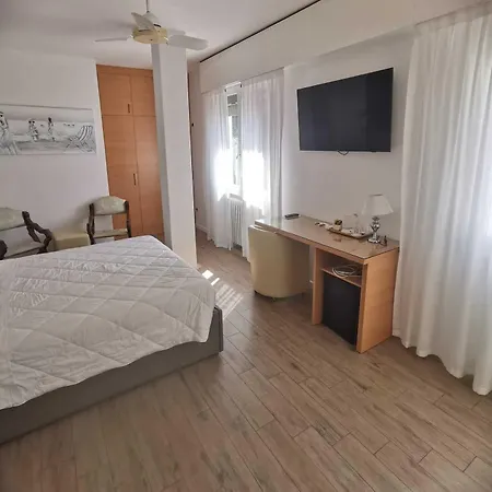 Valdor Hotel