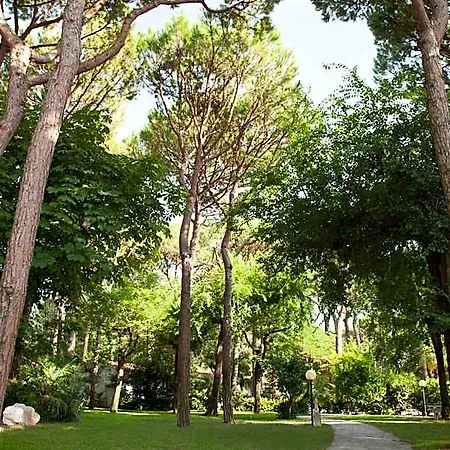 Hotel Valdor 3*