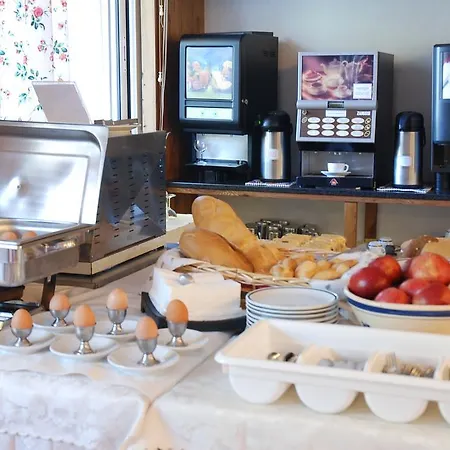 Valdor Hotel 3*